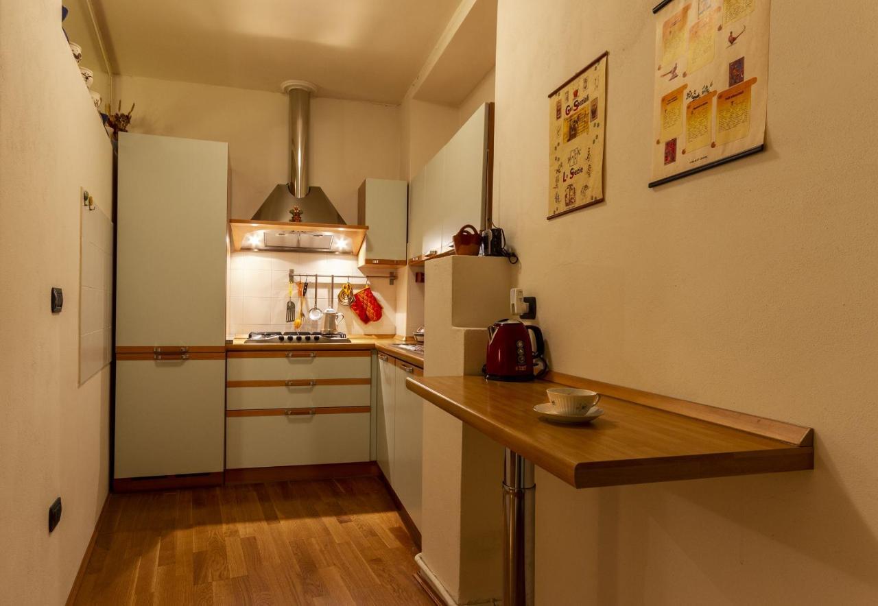 Cavour Suite - Smart Holiday Mântua Exterior foto
